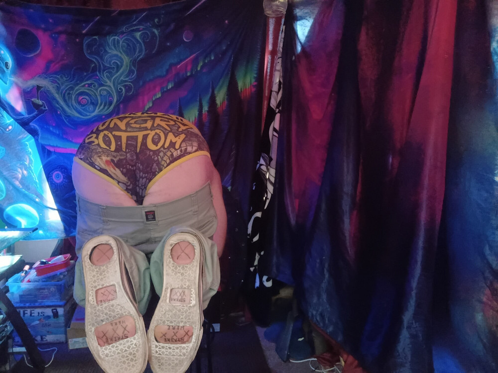 Butt && feet slut #3