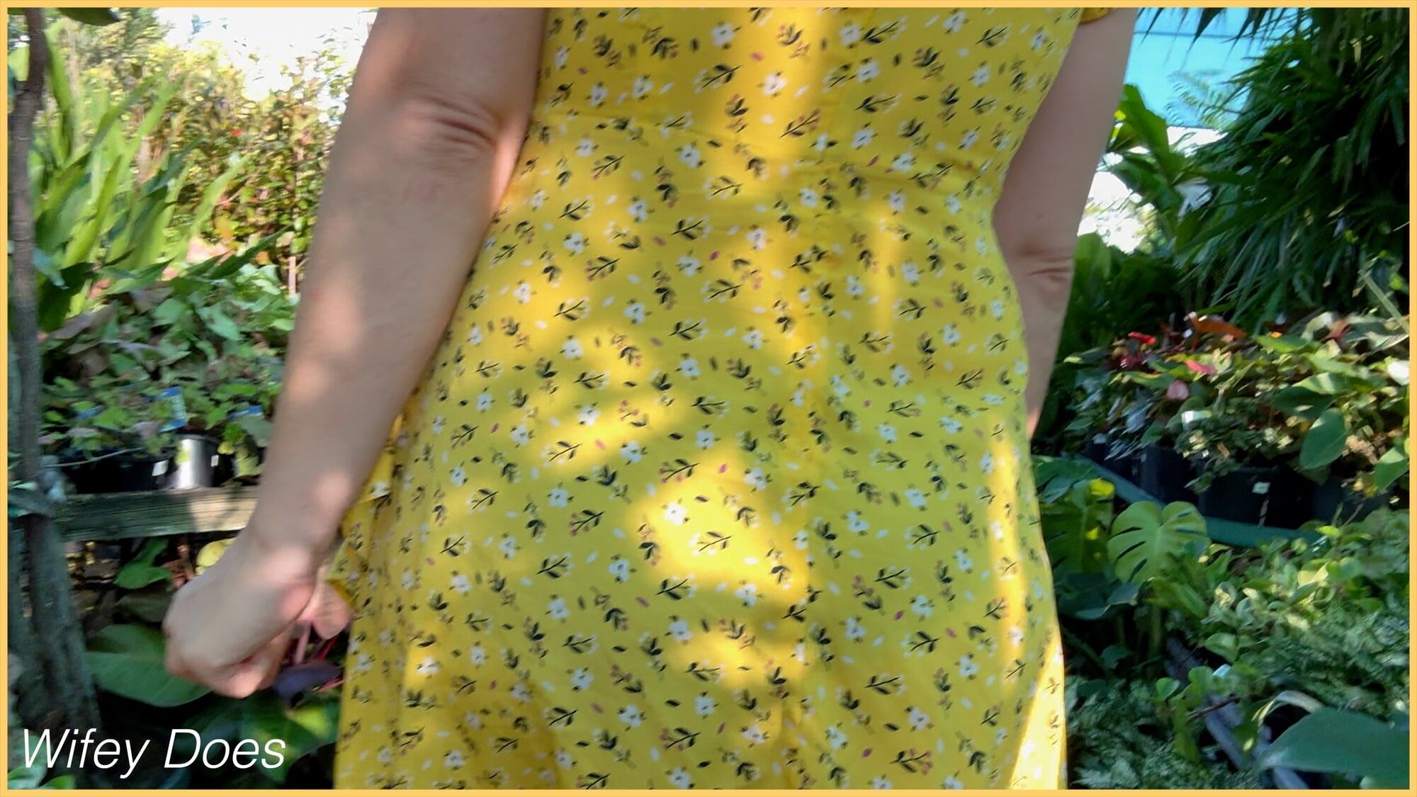 Wifey summer yellow dress public and braless #6