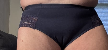 กางเกงในลูกไม้