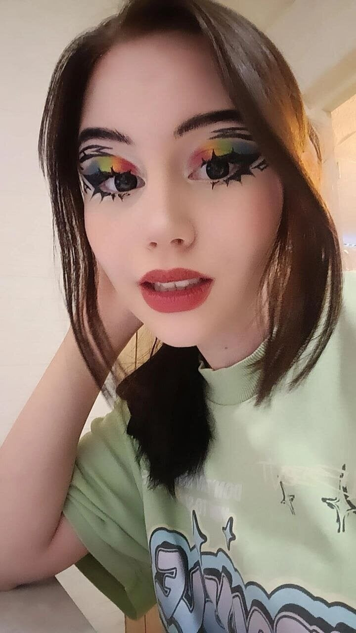 Melissa Free Photos #33