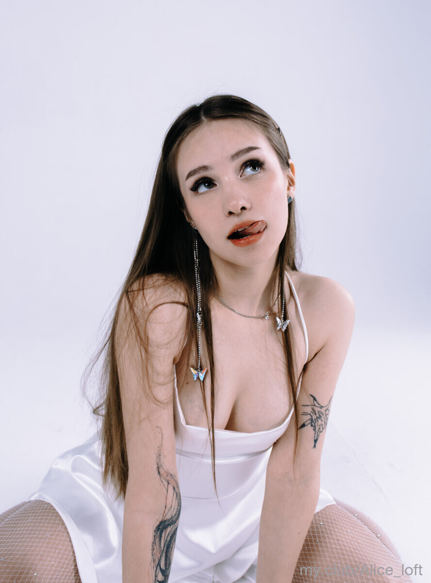 Alice Free Photos #2