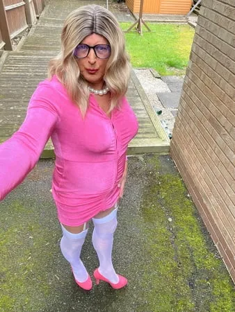 amateur crossdresser kellycd     sexy milf in stockings         