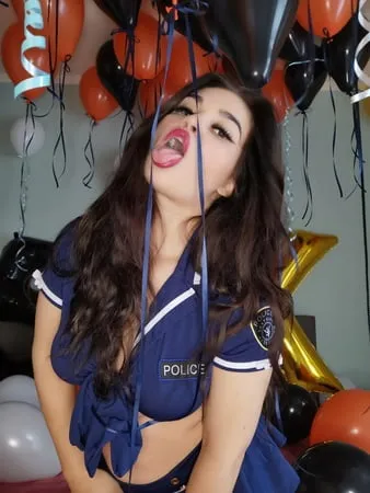 police girl and balloons full    pics set on my onlyfans         