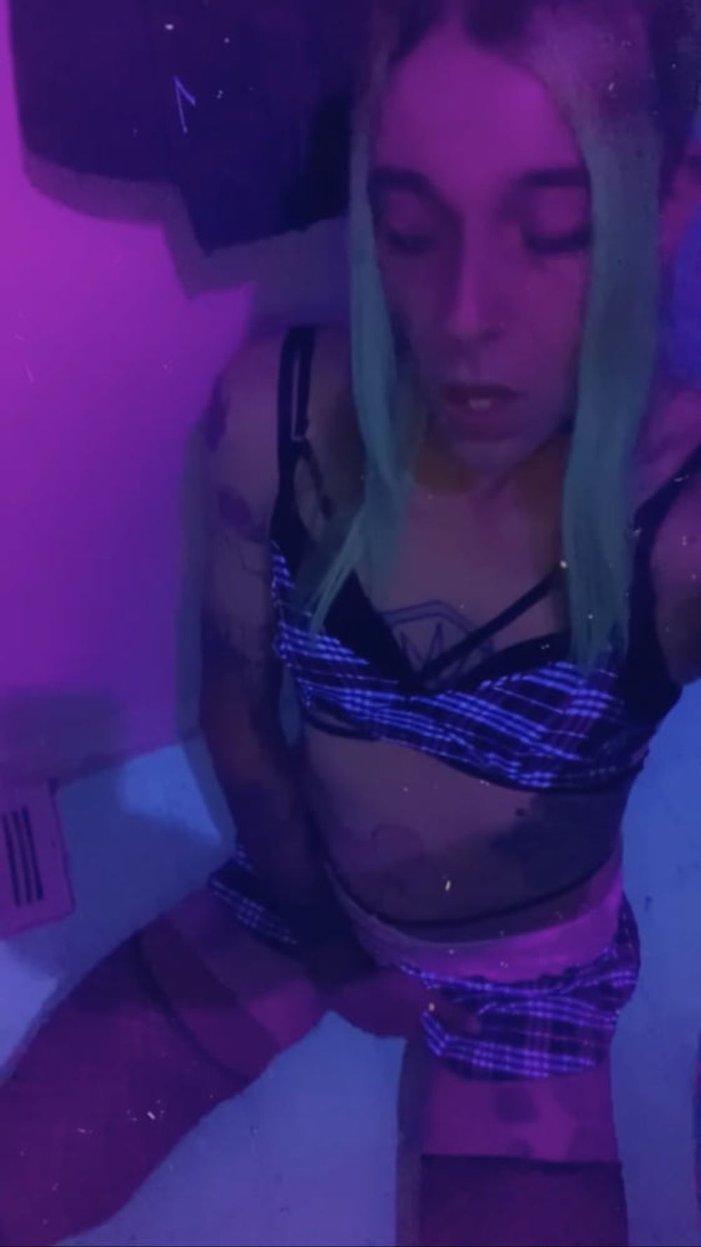 Sexy Rave School Girl