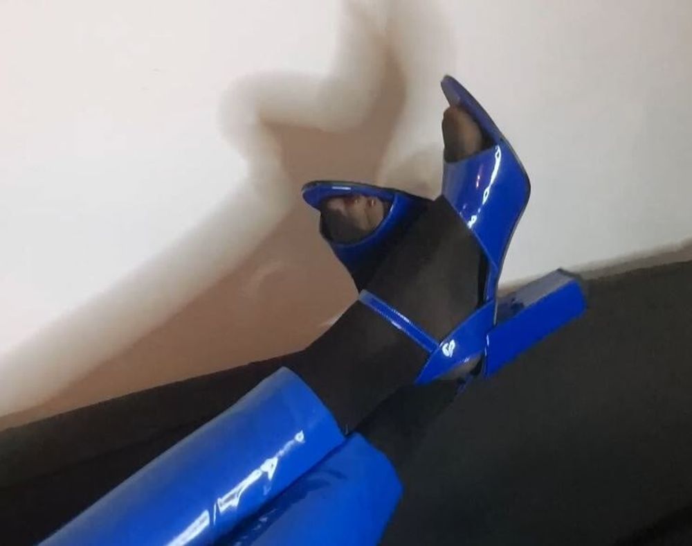 Blue Heels, Blue Leggings and Nylon Feet #9