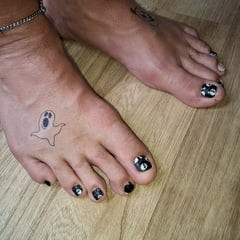 Do you like male feet?