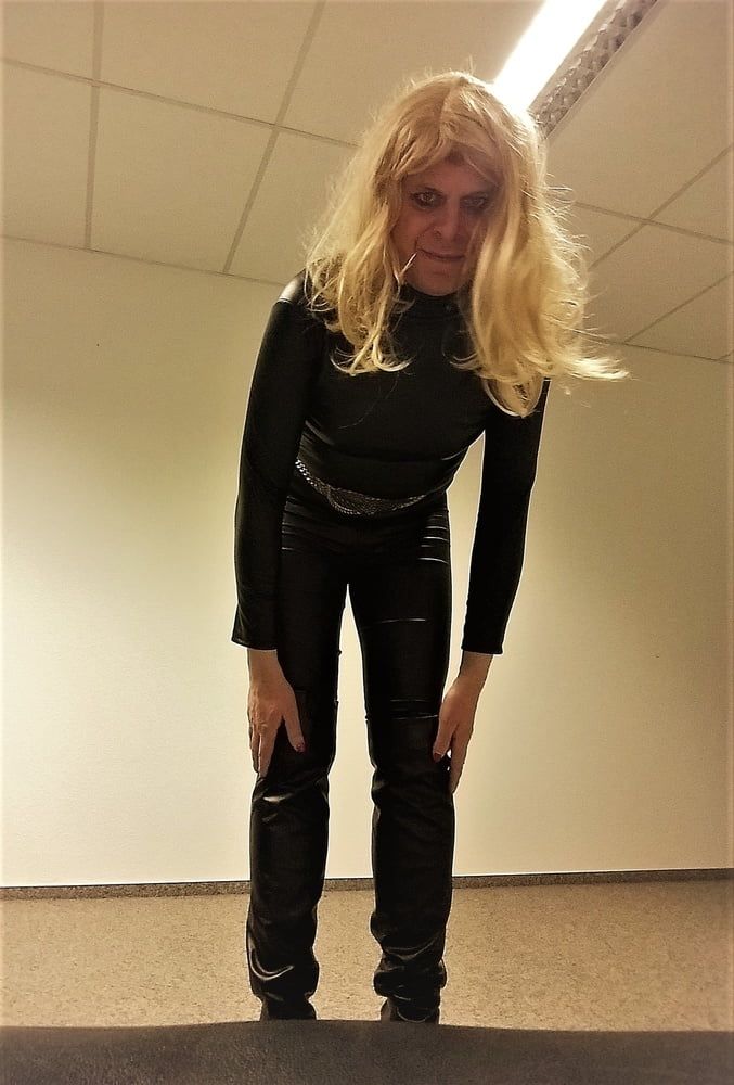 leather outfit #5