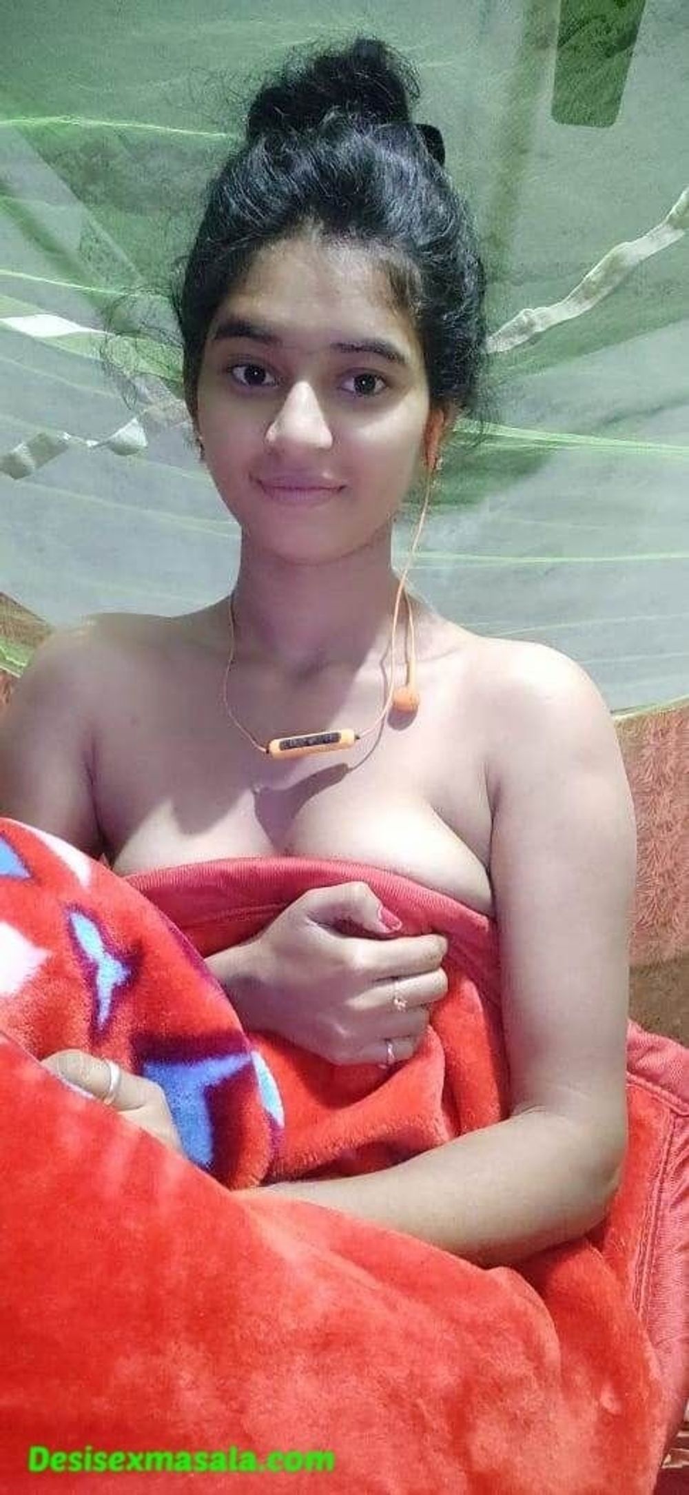 Sexy desi Figure Girl Showing Cute And Tite Boobs #34