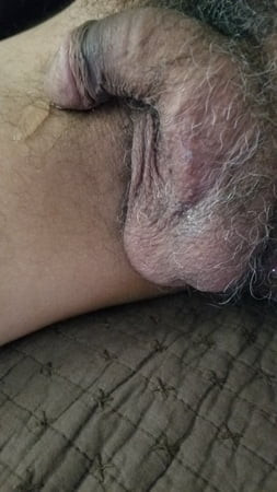 Дедушка возбужденный 