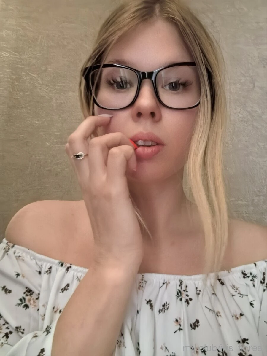 Iris Flores Free Photos #18