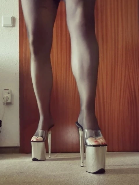 Sexy Toe-Free Hold-up Nylons #18