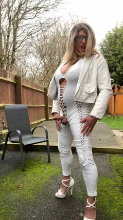 amateur crossdresser kellycd     sexy milf masturbating         