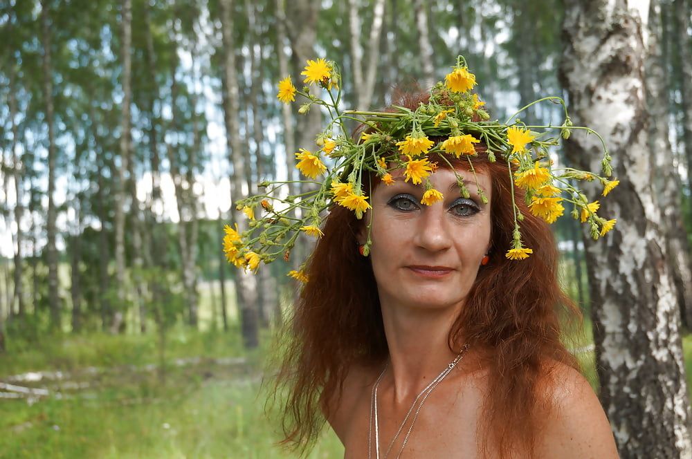 circlet of flowers #5