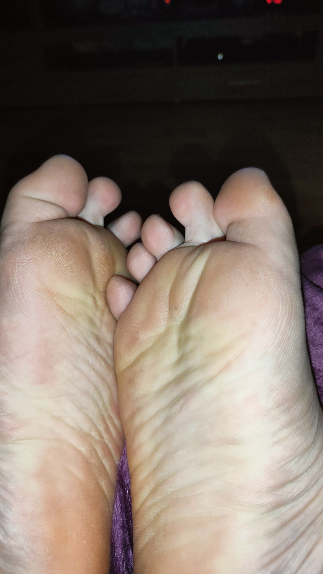 Sexy hot feet foot pic #4