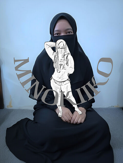 Onlyfans - Lingerie Behind Her Hijab