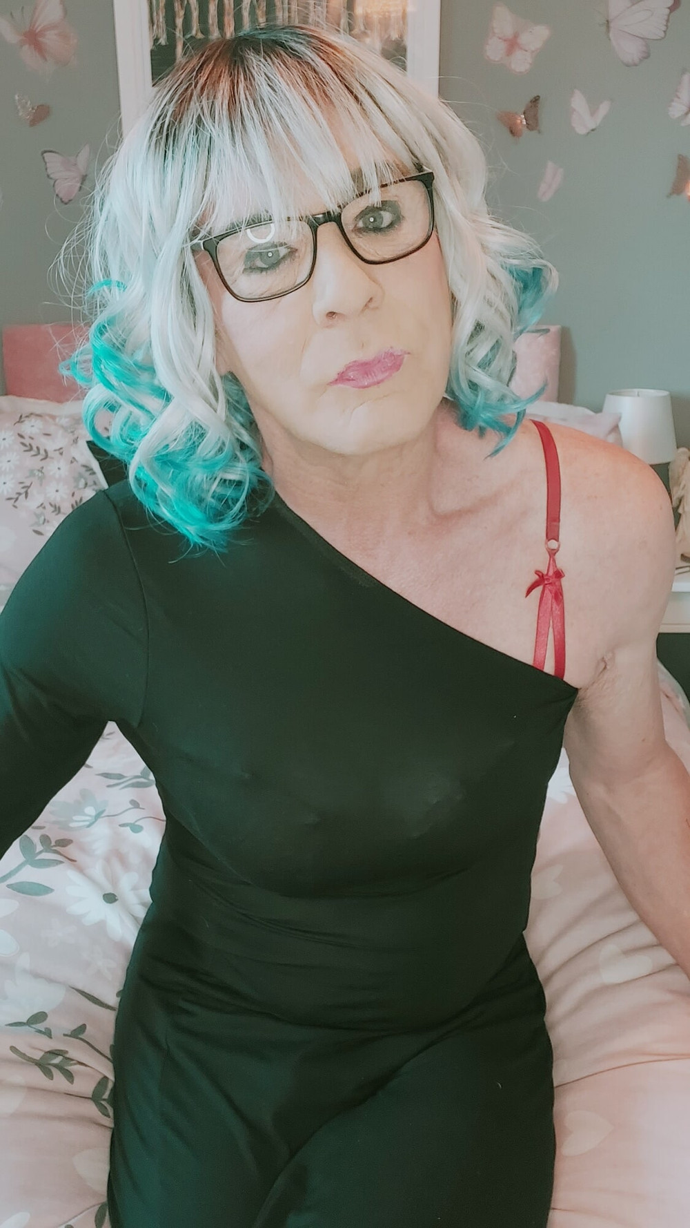 crossdressed Juniper Beri UK #12