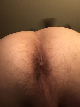 Sending pictures to my gay lover while he at work 