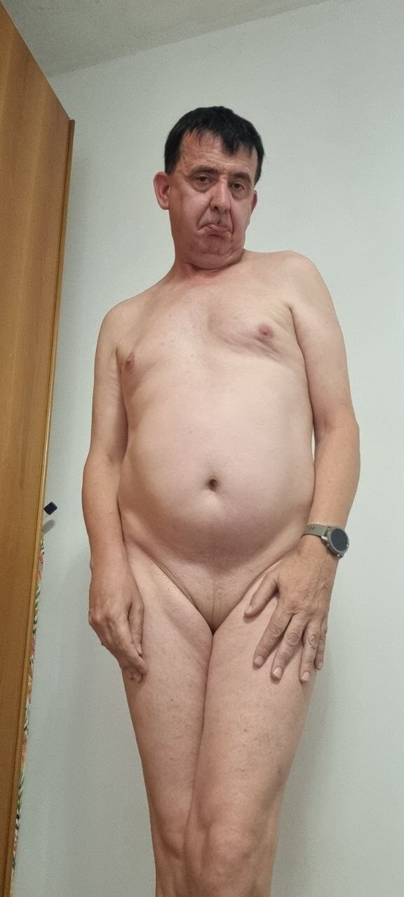 Fully nude exposure #22