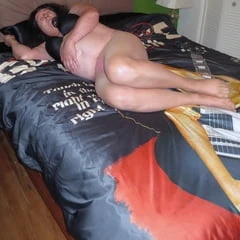 naked bed cd