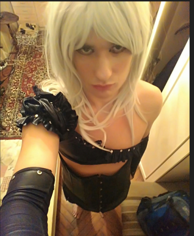 λεπτή σκύλα