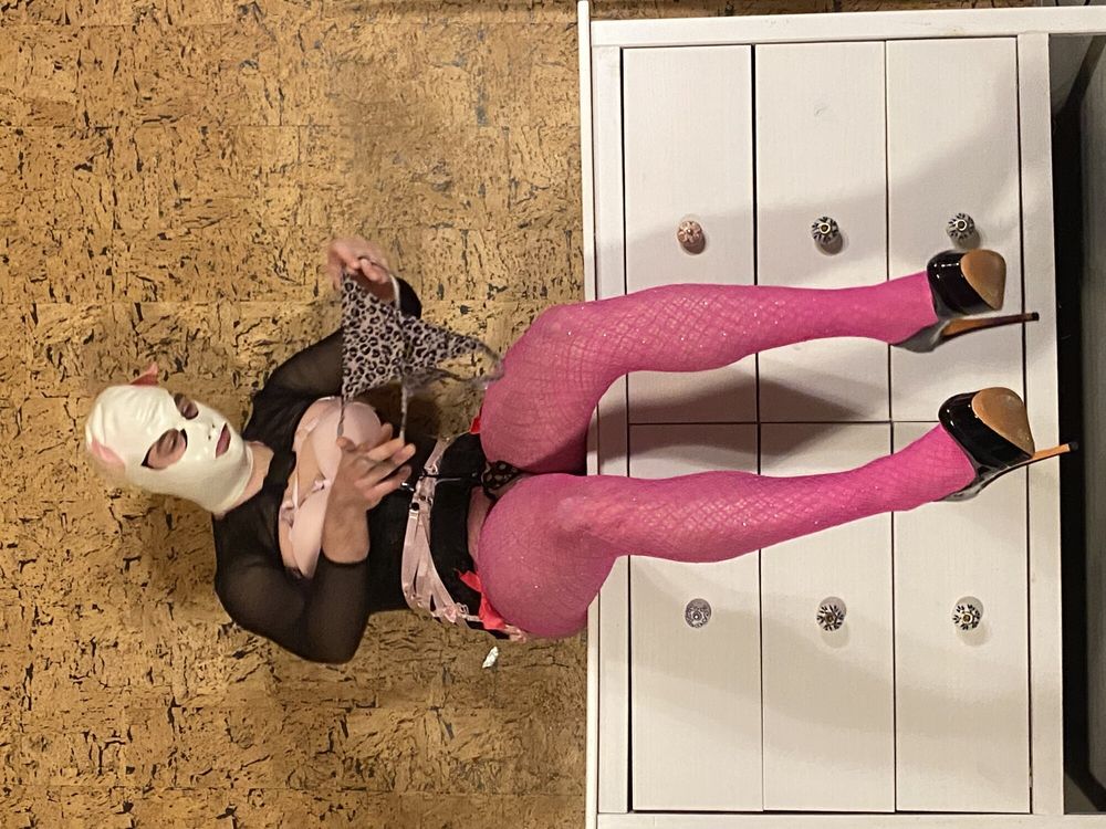 My hot white and pink Outfit  #13