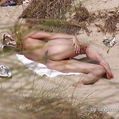 Verbotene Aufnahmen nude in Public