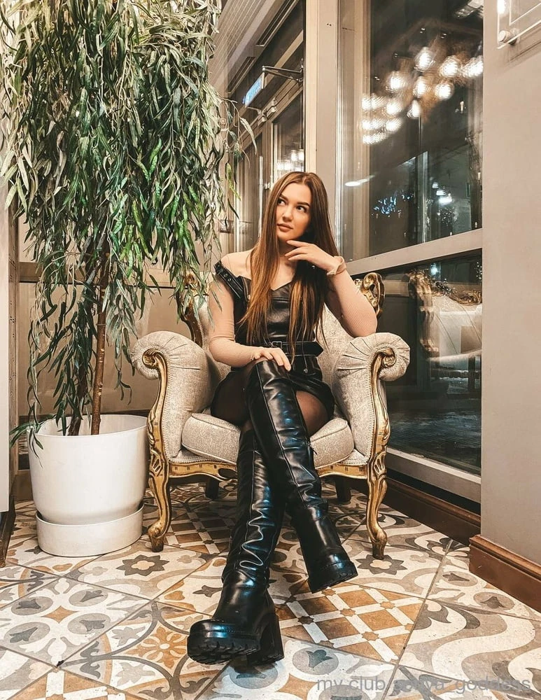 Findom Goddess Sonya Free Photos #31
