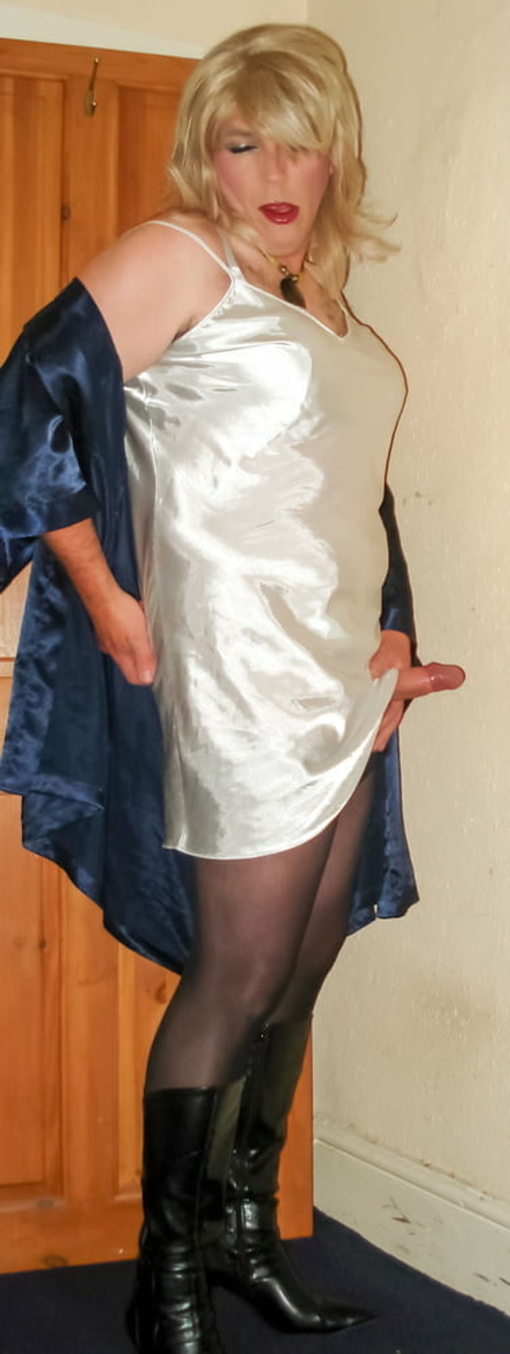 Sarah in Satin #27