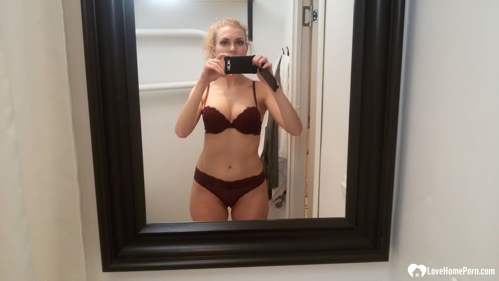 Blonde hottie knows how to take great selfies #4