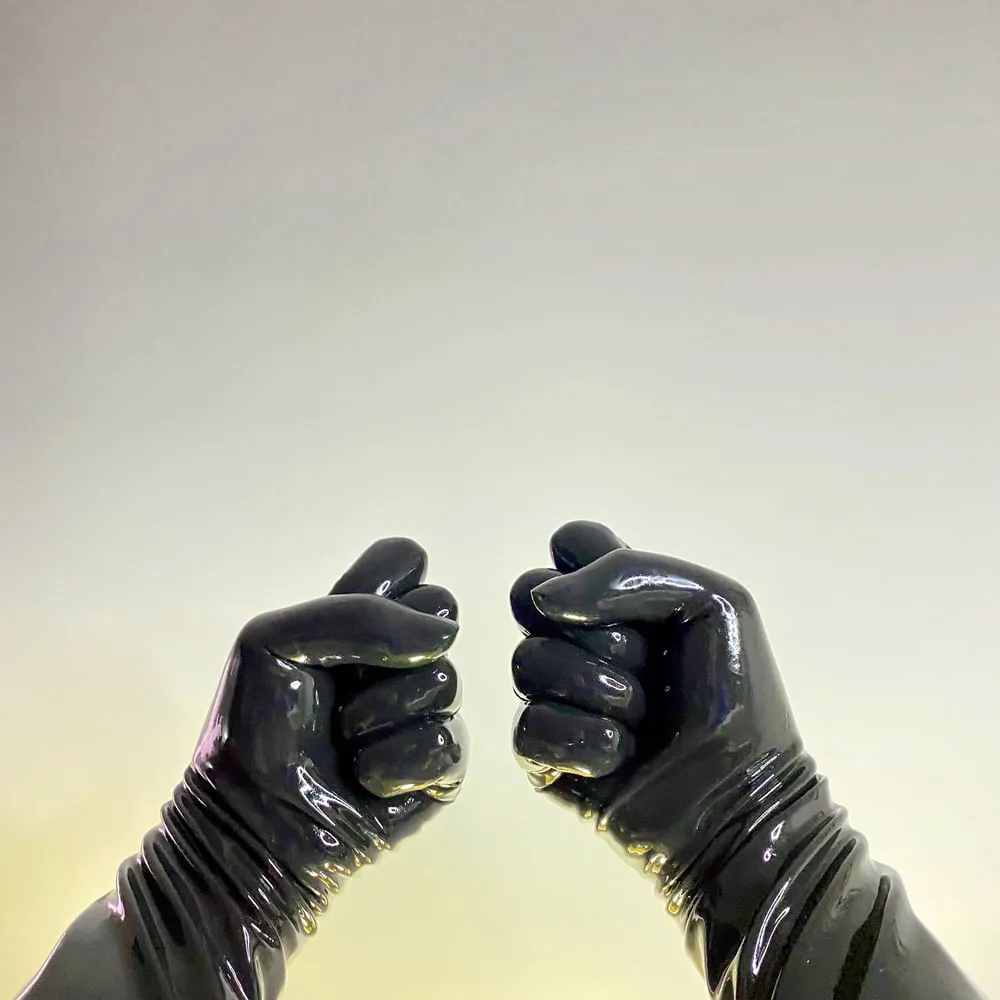 #LatexSeries 02 - Study - Gloves