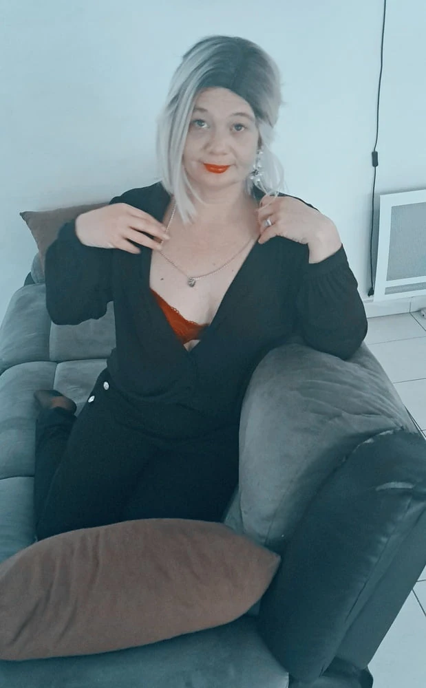 me in light clothes #34