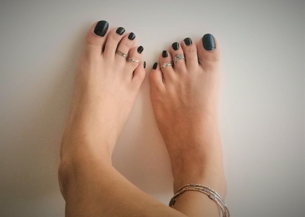 Sexy feet & Black nails #17