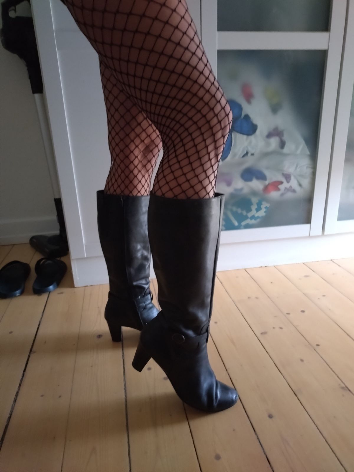 some of my high heels in fisnetstocking