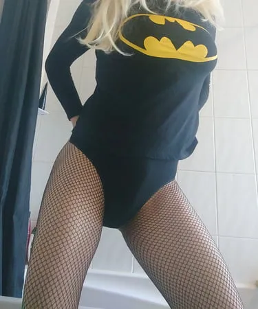 batgurl           