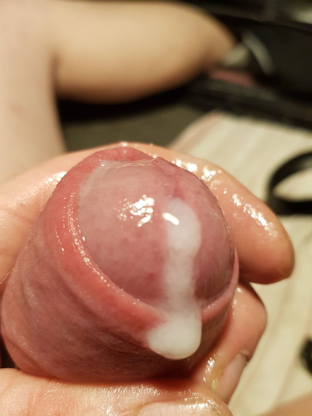 Foreskin Cum close up Big cockhead Amateur german #8