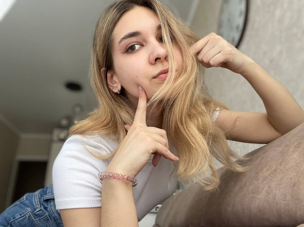 Cassandra Free Photos #47