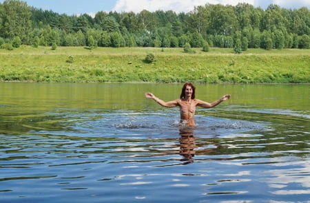 nude playing in volga river         