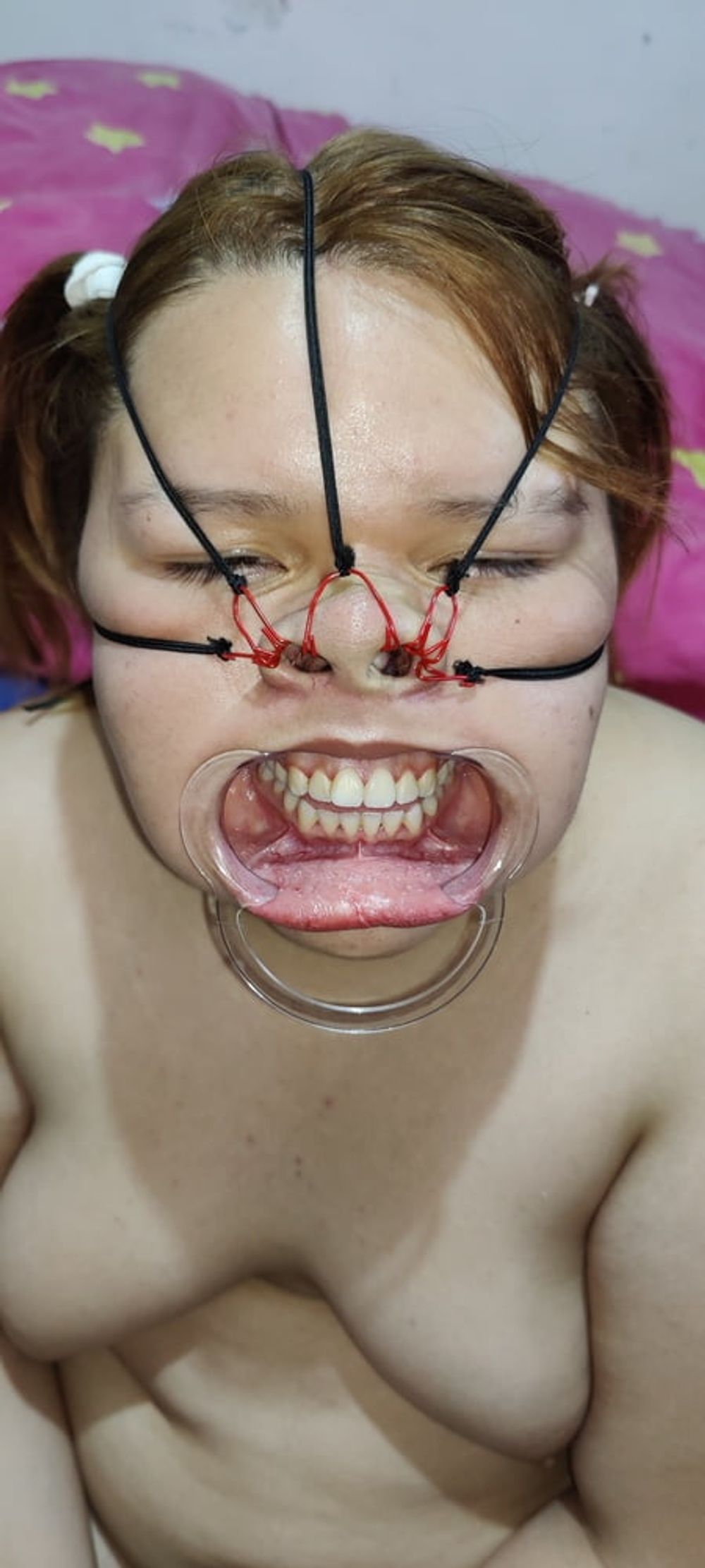 Face bondage Nose hook