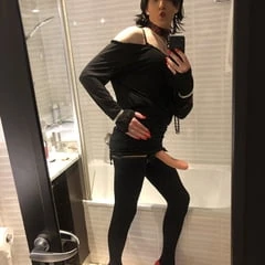 Sixela Candy - Strapped on