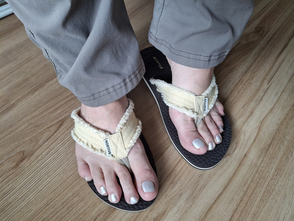 Like my flip flops? #9