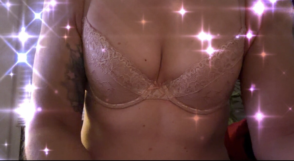 Secrets by AnniGoesWild  #23