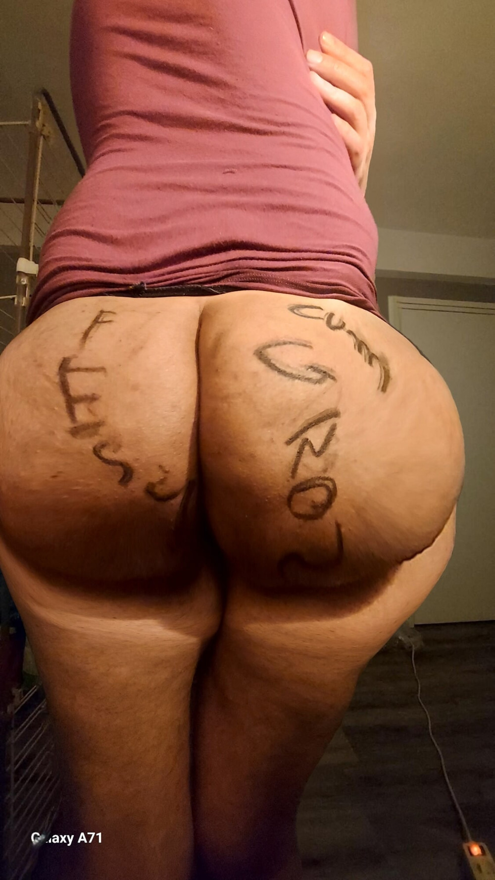 Jerk your cocks on my big buttocks please guys  #9