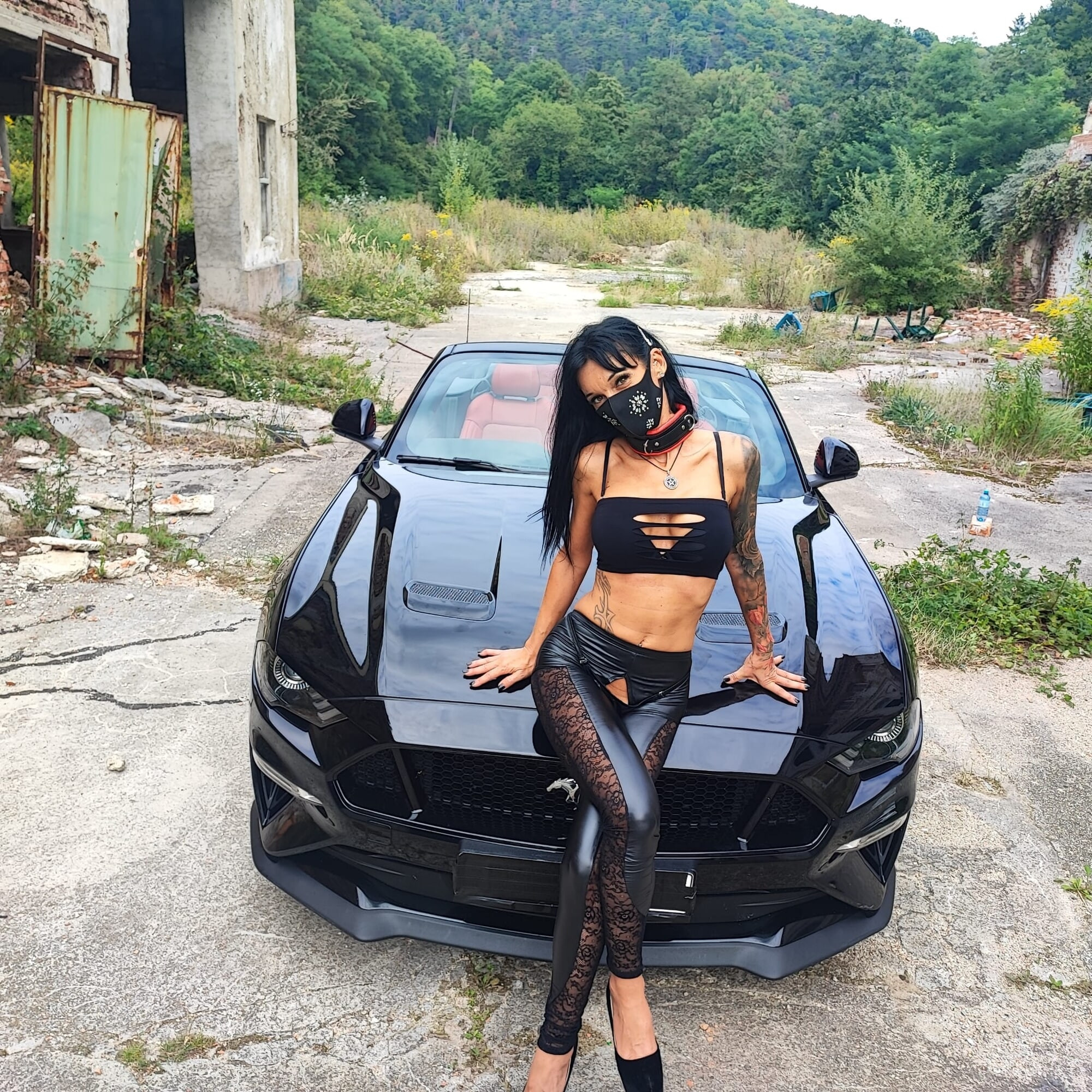 Vanessa and the Mustang Angel #33