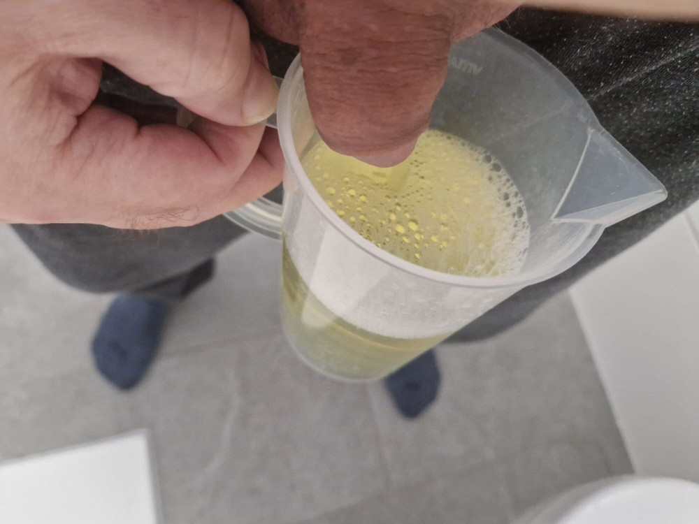 Pissing #4