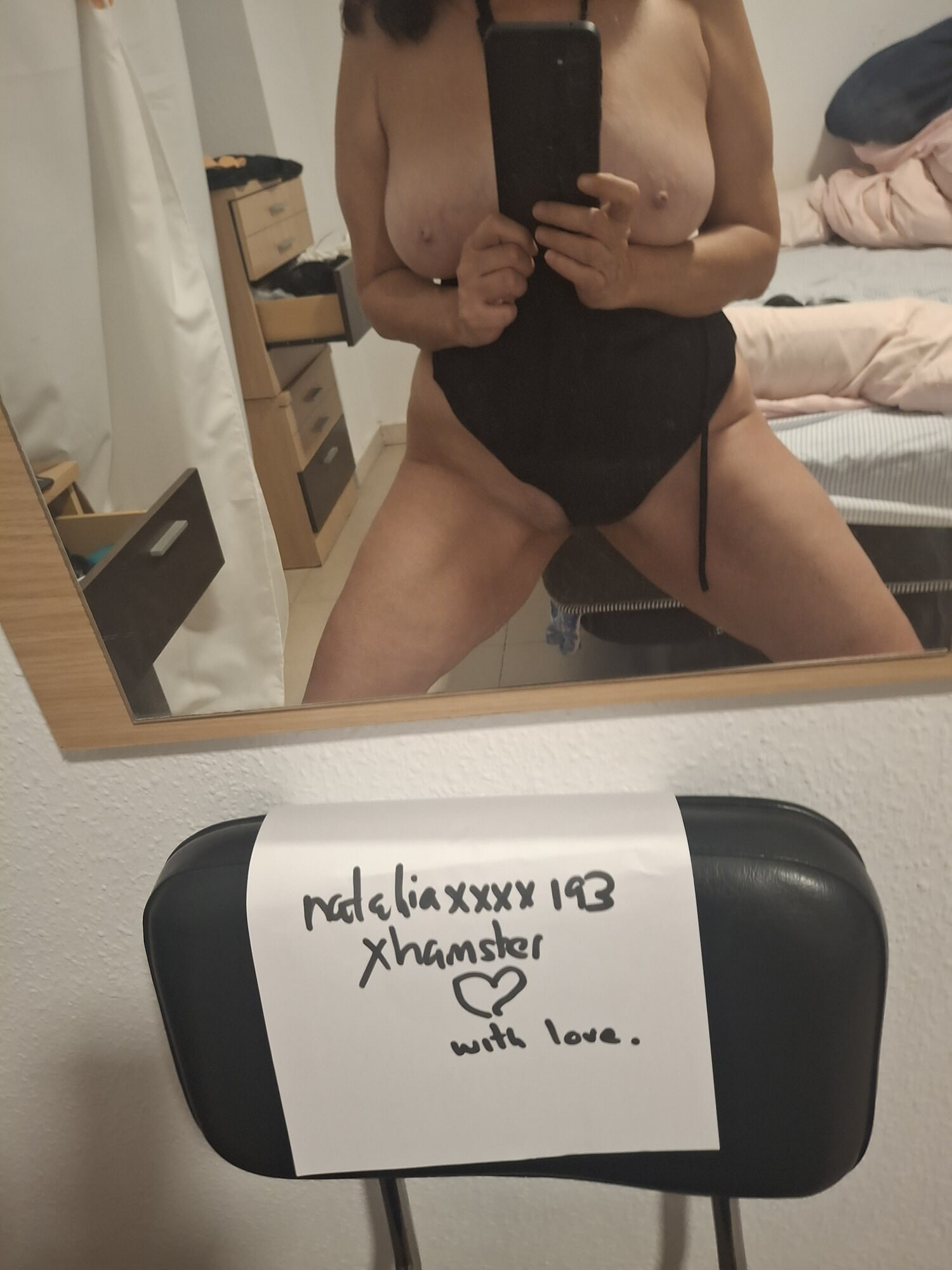 Some sexy pics before bedtime