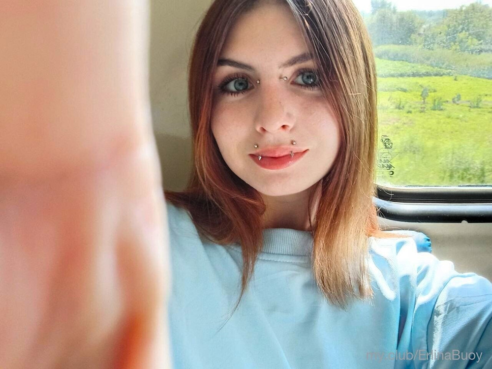 Emma Free Photos #8