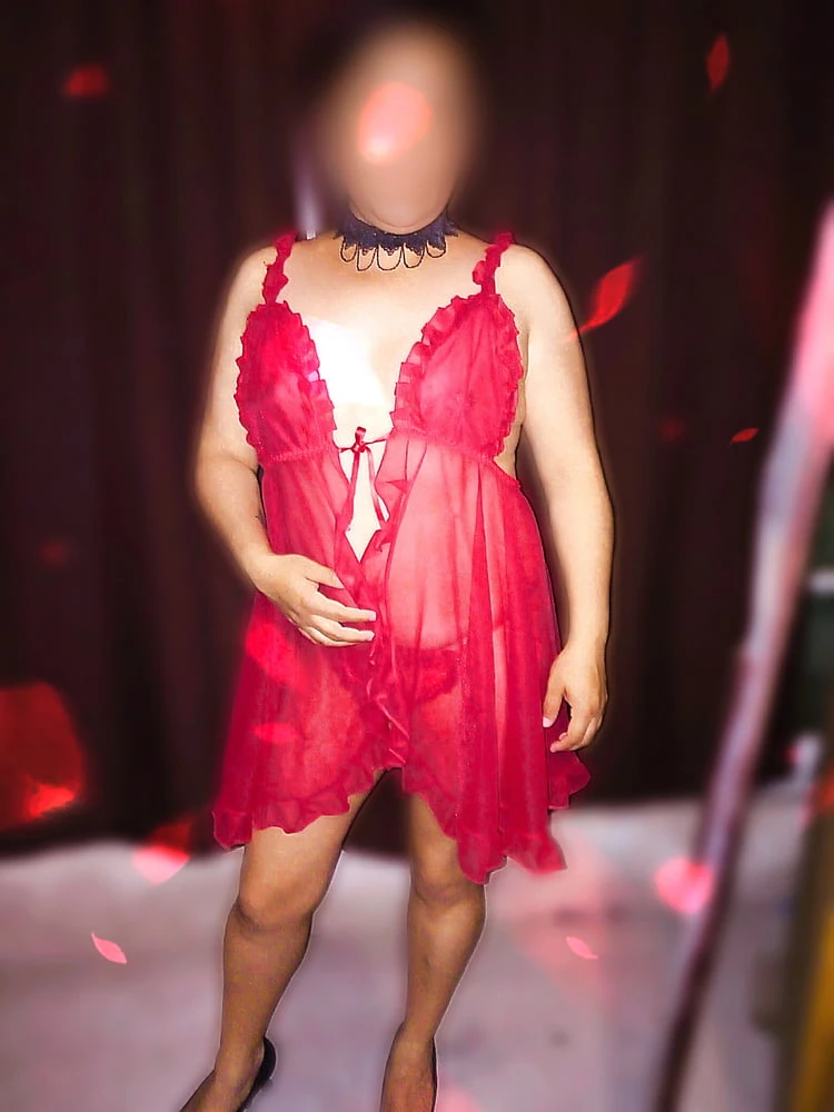 sexy wife red