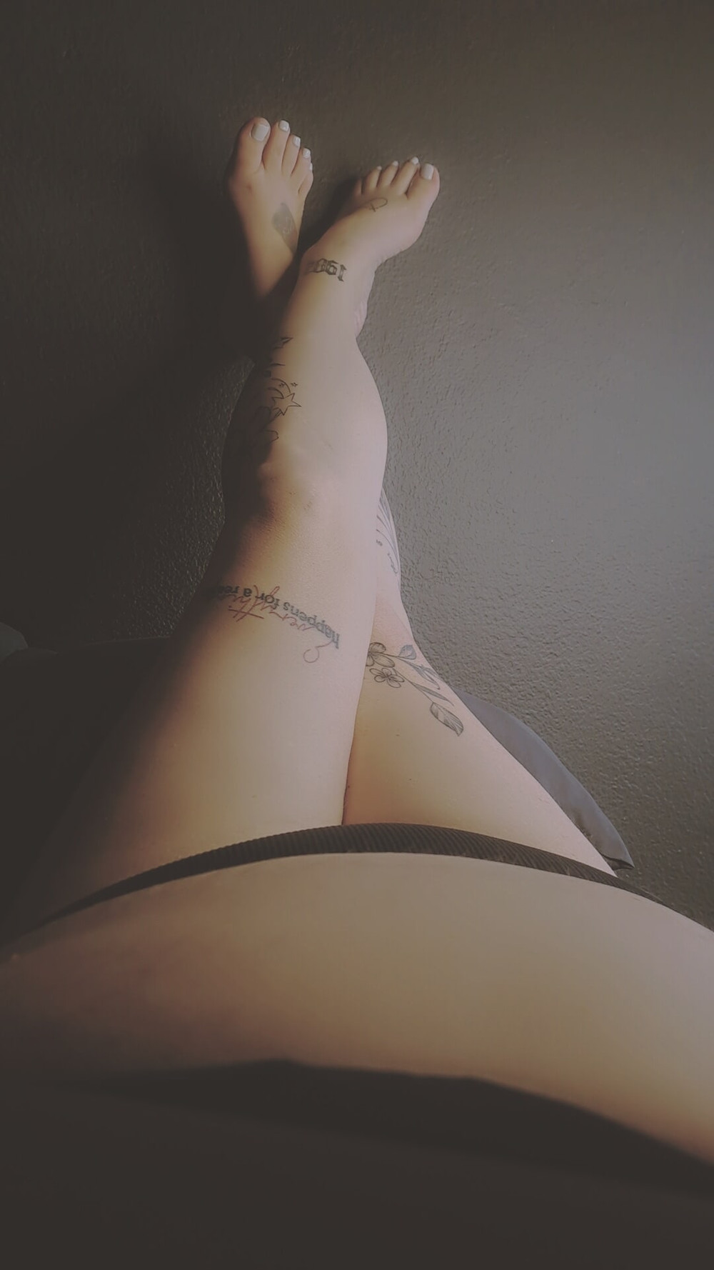 Legs & Feet #4