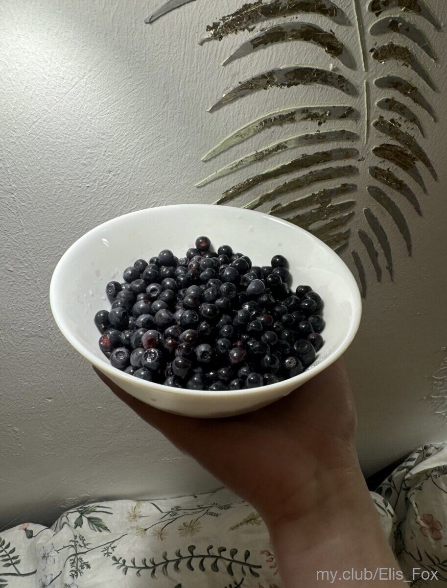 Alice Free Photos #37