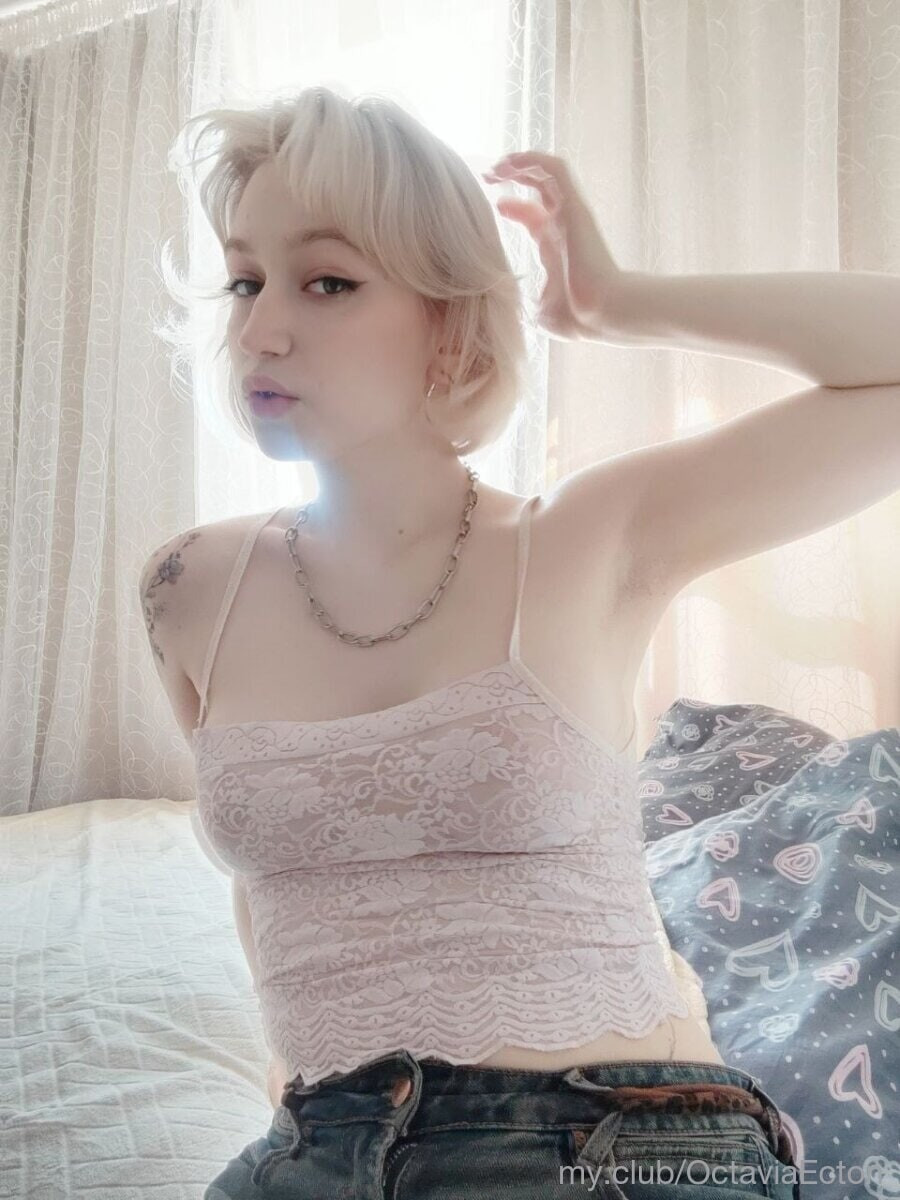 Leila  Free Photos #42